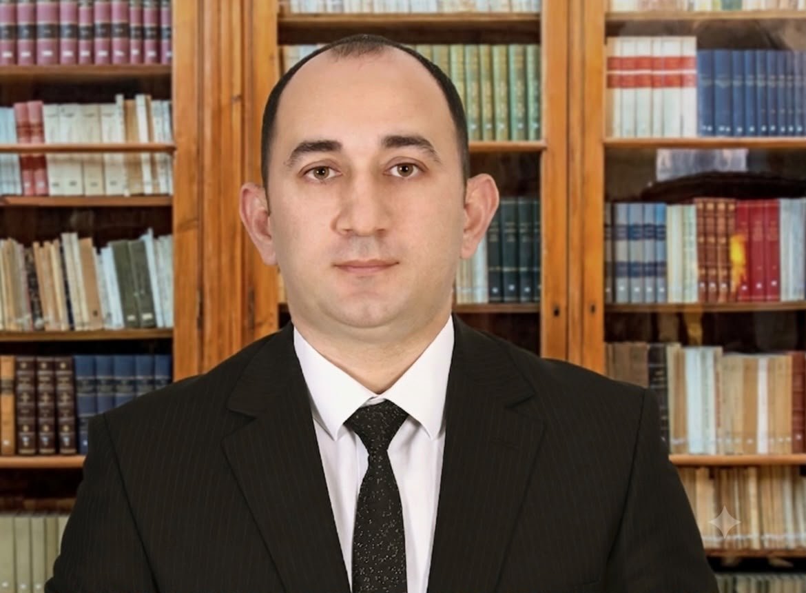 Naxçıvanda daha bir vergi qalmaqalı - Qəzənfər Abdullayevdən rəis müavininə “900” seriyalı “Hyundai” hədiyyəsi?